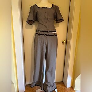 NWT Vestique Cecelia Top and Cecelia Bottom set